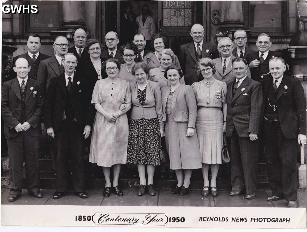 30-472 Wigston Co-operative Society centenary with George Broughton on the far left