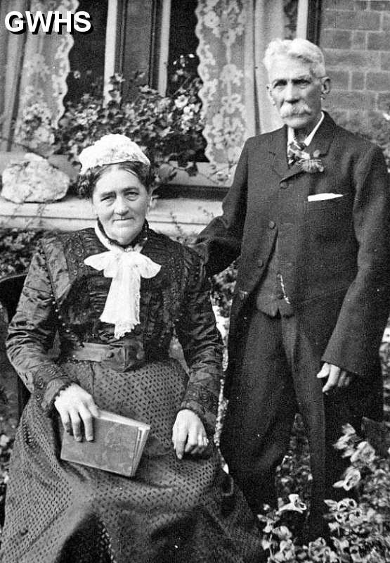 30-806 Isaac and Mary Herbert outside their house in Burgess Street Wigston Magna circa 1880