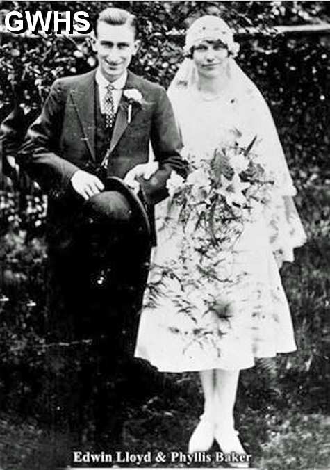 30-838 1930s photo of Edwyn Lloyd and Phyllis Baker who were married at All Saints Church