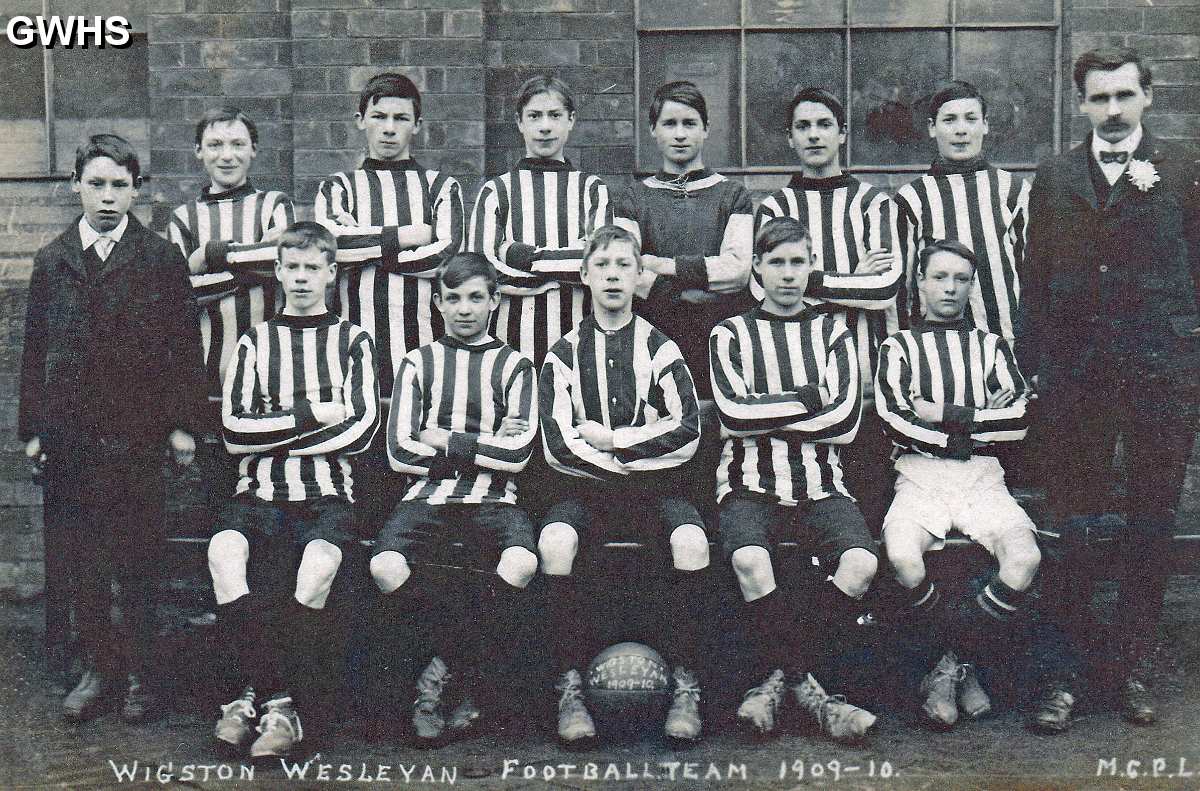 33-379 Wigston Wesleyan Football Team 1909 - 10