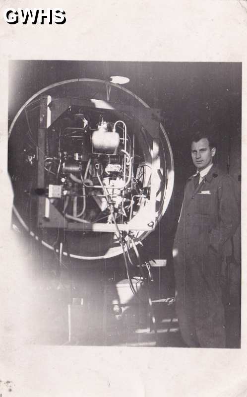 34-425 Max Daetwyler at the high altitude test rig in Munich Germany 1945