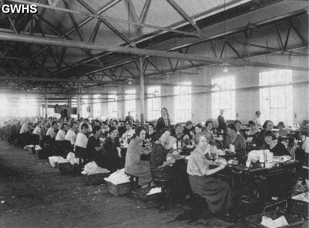 22-397 Womens workers atTwo Steeples factory workers 1925 Wigston Magna