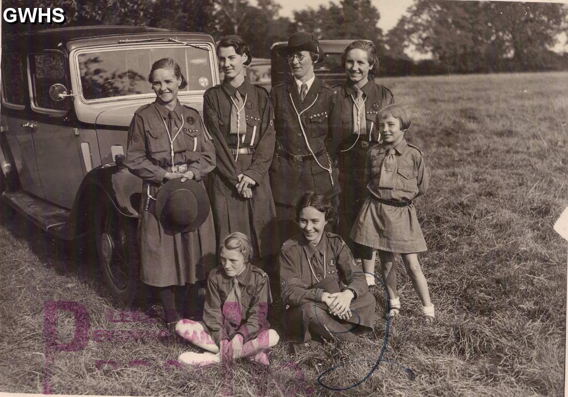 25-059 Coronation Day 1937 Mortlocks Field where Guthlaxton School and the Swimming Baths are now situated