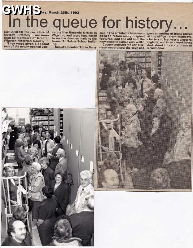 32-402 Historical Society visits LRO Wigston Magna 1993