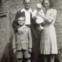 31-267 Tom and Alice Allen with adopted children Clive and Doreen Newgate End circa 1952