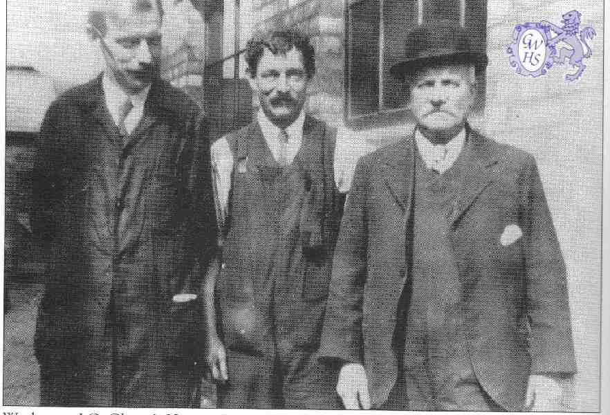 22-140 Workers at J G Glover's Factory Canal Street South Wigston circa 1920 Centre George Findley