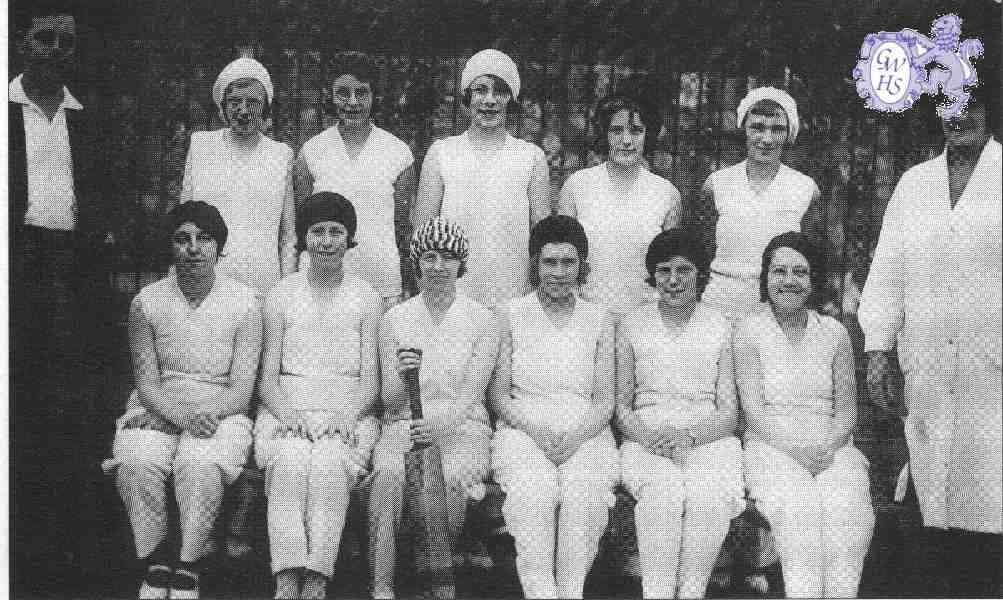 22-161 Orson Wright's Ladies Cricket team 1931 South Wigston