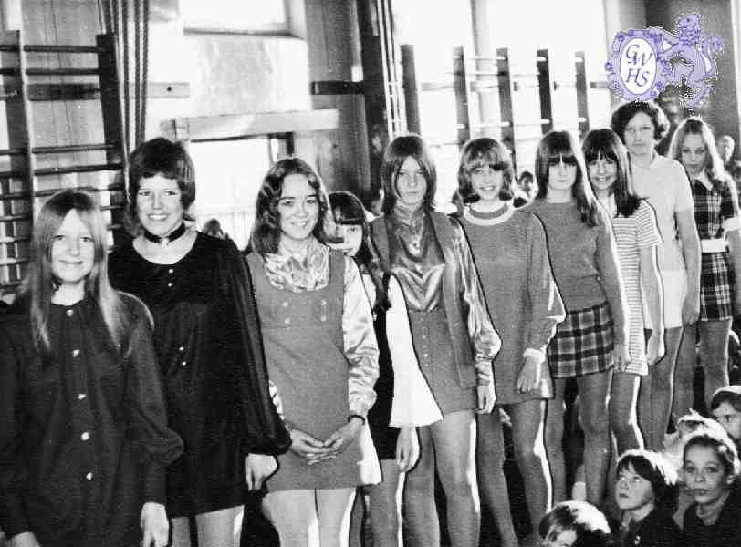 30-825 Miss South Wigston High School 1970