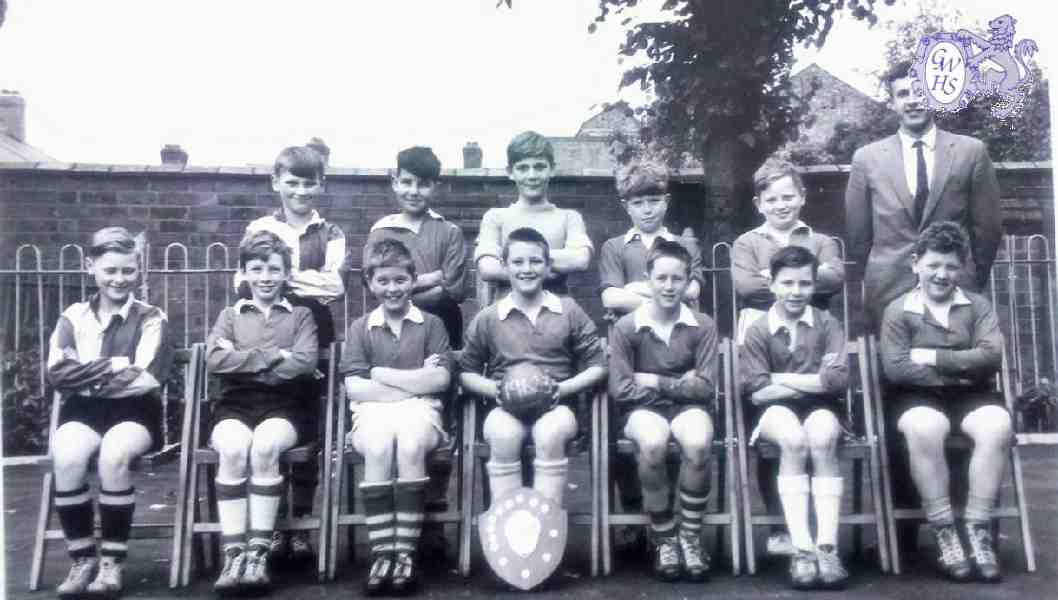 31-251 South wigston juniors team 1962_63