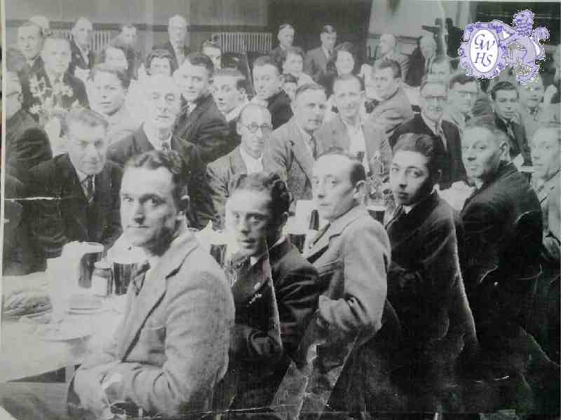 31-254 South wigston working mens club circa 1948