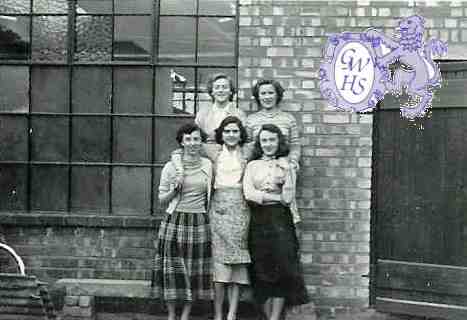 32-078 Doreen Arthurback row left circa 1960 out side a factory in Magna Road