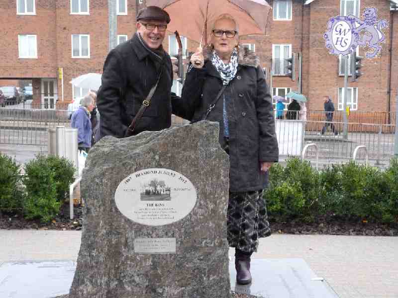26-229 Wigston Town Centre re-opening and unveiling of the Jubilee Plaque Dec 2014