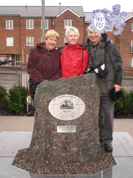 26-235 Jubilee Plaque Angela Coker Linda and Mike Forryan Bell Street Wigston Magna 2014