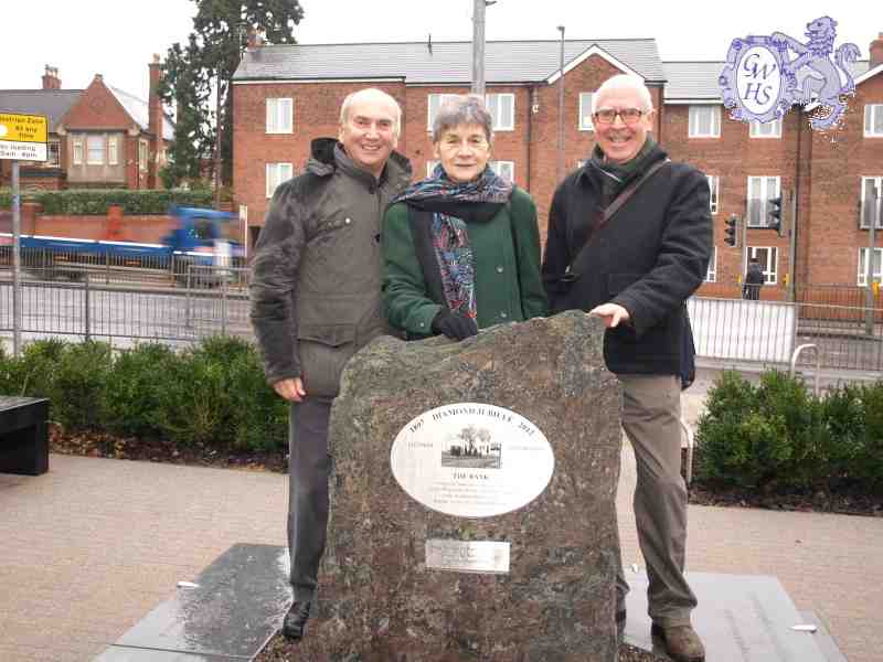26-237 Jubilee Plaque Mike Forryan - Maureen Waugh and Colin Towell Bell Street Wigston Magna 2014