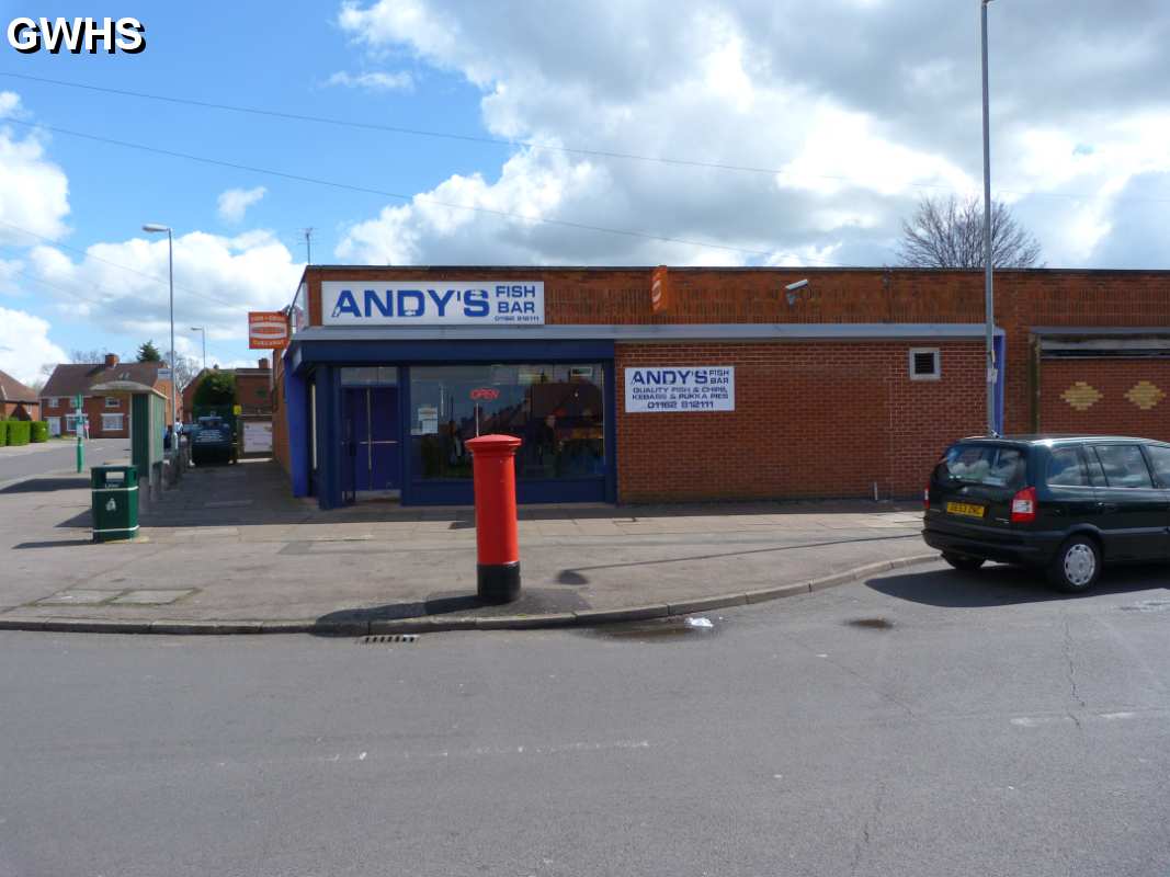 19-365 Andy's Fish Bar Queens Drive Wigston Magna 2012