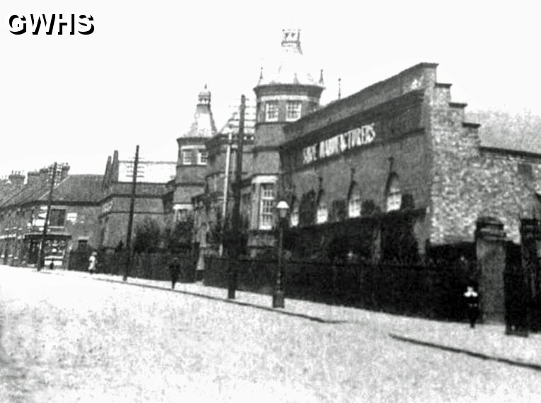 32-581a Toone & Black Shoe Factory Saffron Road South Wigston c 1910