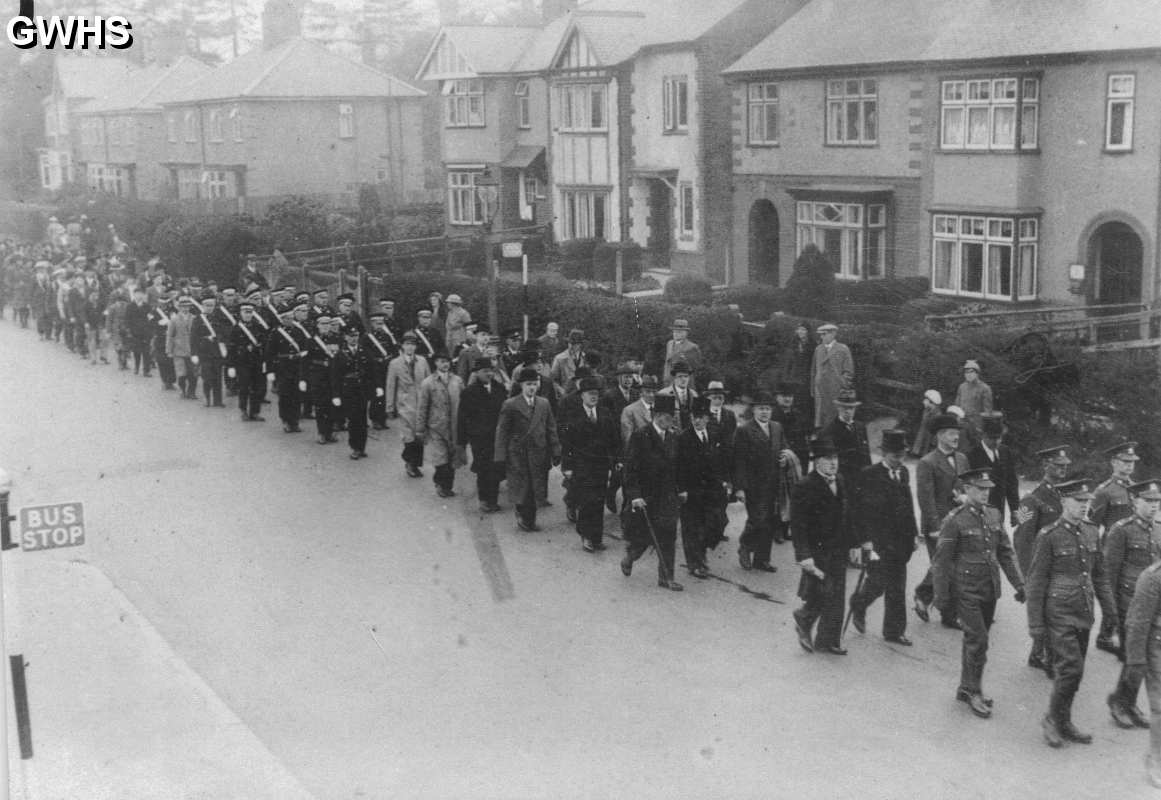 23-021 1930's Station Road - Parlour Close - Civic Dignitaries on Parade