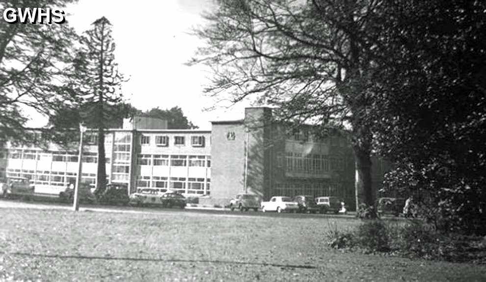 33-814 Guthlaxton School Station Road Wigston Magna 1960's
