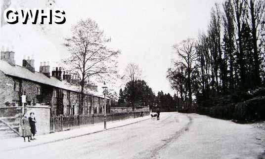 8-295 Known as Ten Row Station Road Wigston Magna circa 1910 