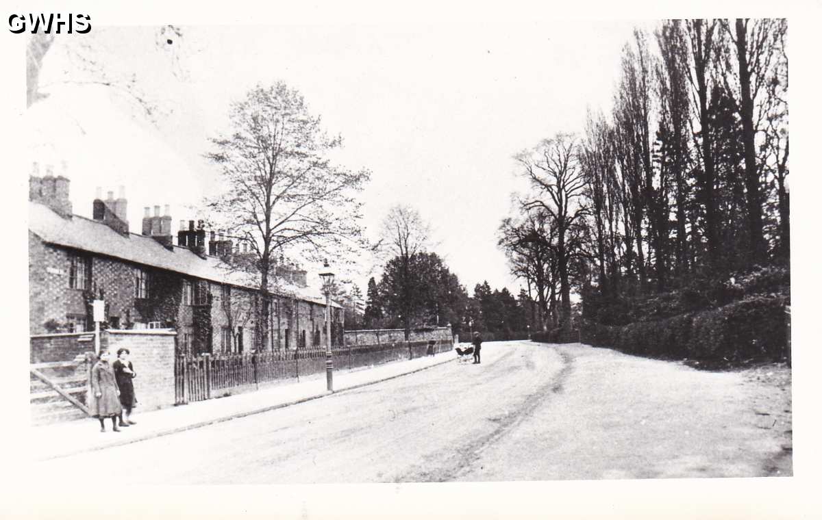 8-295a Known as Ten Row Station Road Wigston Magna circa 1910
