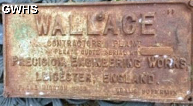 39-046 Wallace Precision Engineering Blaby Road South Wigston iron plaque c 1910