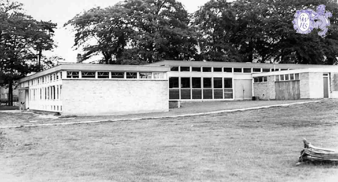 30-967 Wigston Library on Station Road mid 1960's