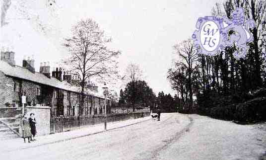 8-295 Known as Ten Row Station Road Wigston Magna circa 1910 