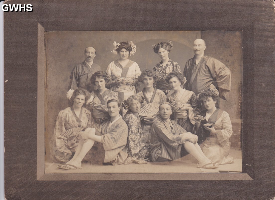 30-441 Gilbert and Sullivan Mikado March 1918