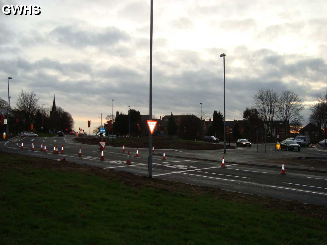 23-651 Wakes Road Traffic Island undergoung conversion to traffic lights Dec 2013