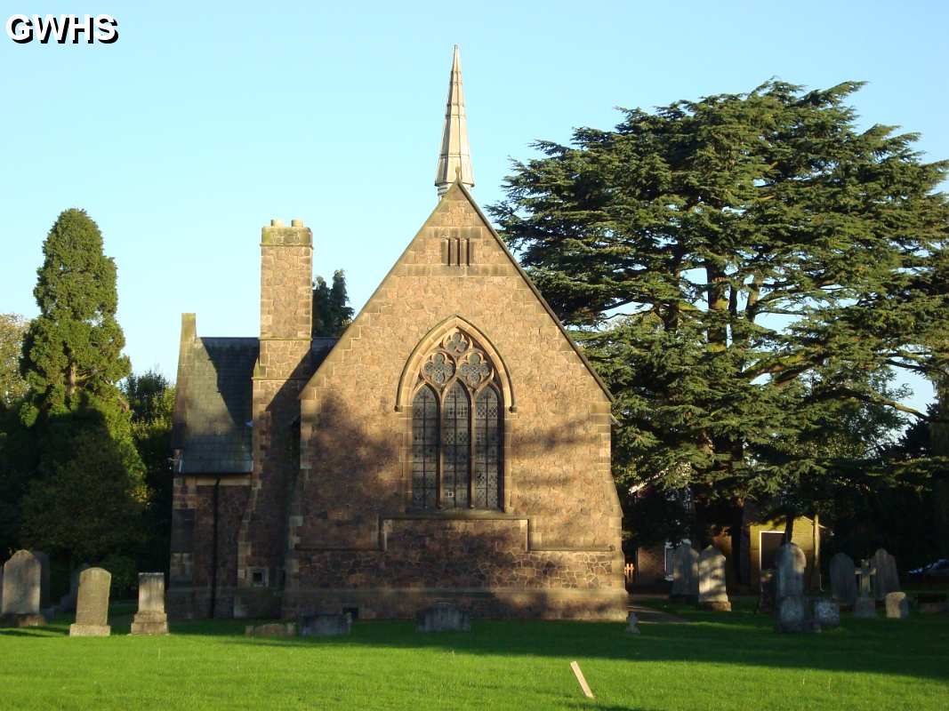 15-055 Chapel at Wigston Cemetery Welford Road Oct 2010