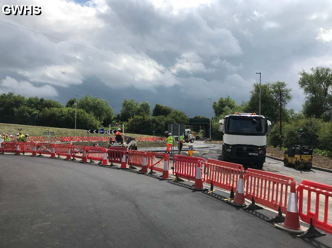 35-920 Building of new traffic island on Welford Road by Kilby Bridge 2020