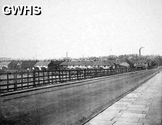 7-100 View from Welford Road back towards Wigston Magna c 1950