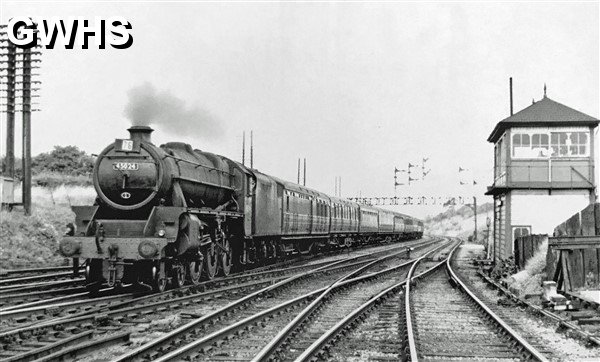39-050 Wigston Junction 1969  4-6-0 No. 45024