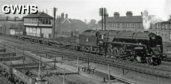 39-051 BR 9F 2-10-0 No 92055 Passing Wigston Junction in 1955