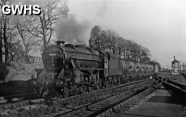 39-094 5MT class no 44568 Wigston South sidings 1959