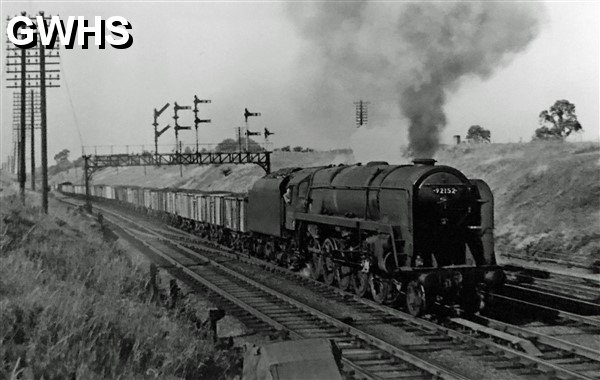 39-097 9F 2-10-0 No 92152 at Wigston North Junction 1959