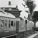 39-141 Wigston Glen Parva station 2-6-4T No 42338 June 1963