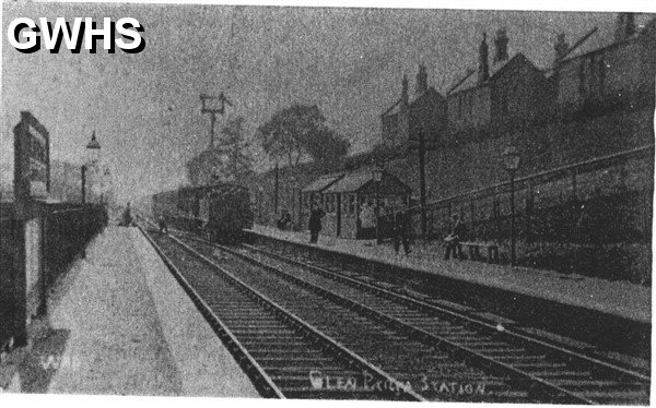 15-038 Glen Parva Station showing siding line to brickyard