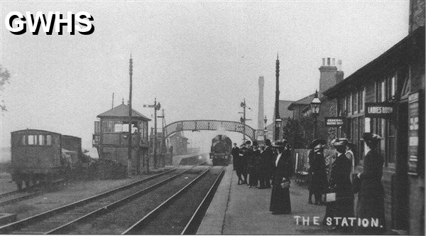 22-074 Station and Signal Box South Wigston circa 1905  Train to Leicester just arriving..