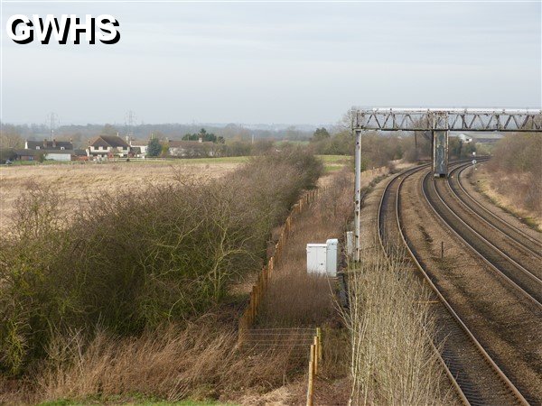 23-727 Taken from the New Railway Bridge at end of Cooks Lane Wigston Magna Jan 2014 looking towards Leicester with Kilby Bridge in the distance