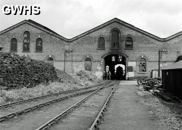 32-597 Wigston Magna railway sheds c 1954