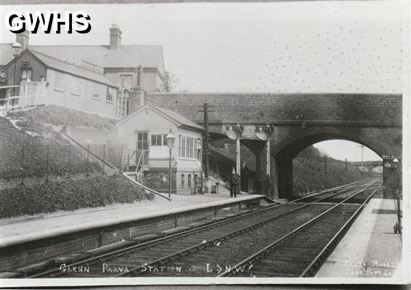 35-985 Glen Parva Station LNWR c 1900