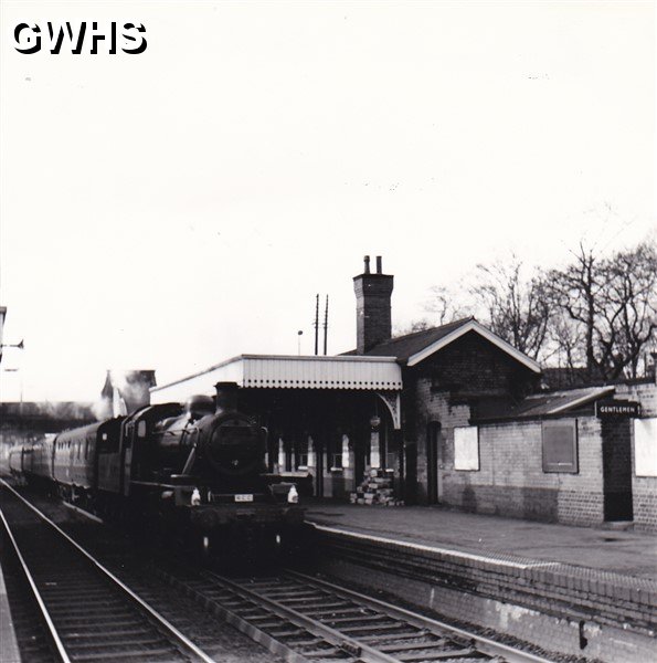 7-158 Wigston Magna station