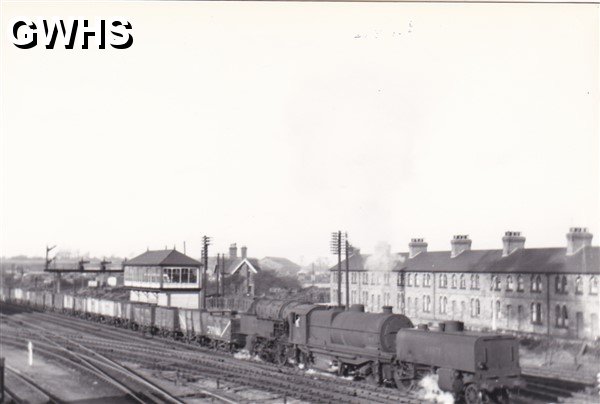 7-159 Garratt Locomotive Railway Cottages Wigston 1955