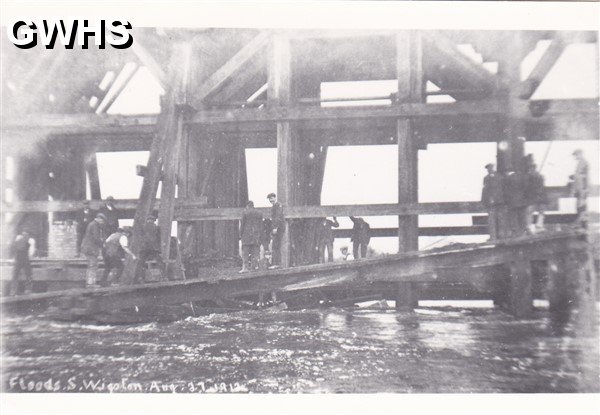 7-63 Crow Mills Bridge South Wigston 1900's (replacing wooden bridge with brick structure)