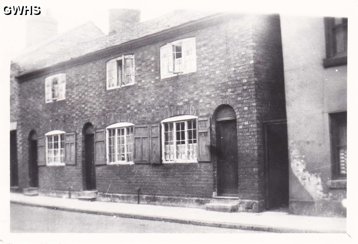 8-22 25 Bell Street Wigston Magna 1938 - home of Mr & Mrs Walden
