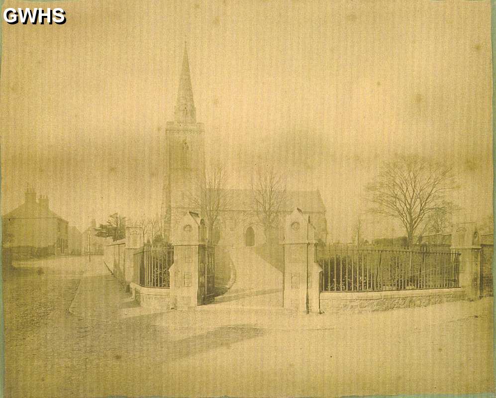 22-494 St Wistan Church Wigston Magna showing Oadby Lane to the left and Church Nook to the right
