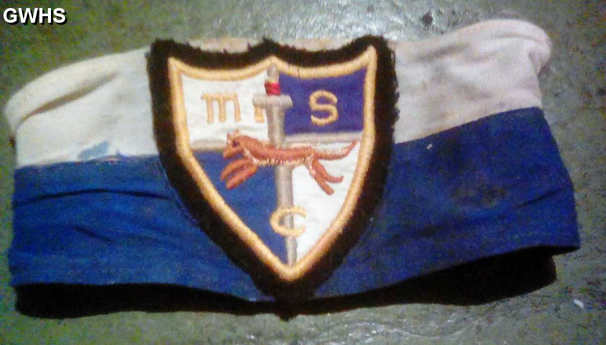 35-343 Arm Badge of the Fencing club which was known a the Magna Sword Club