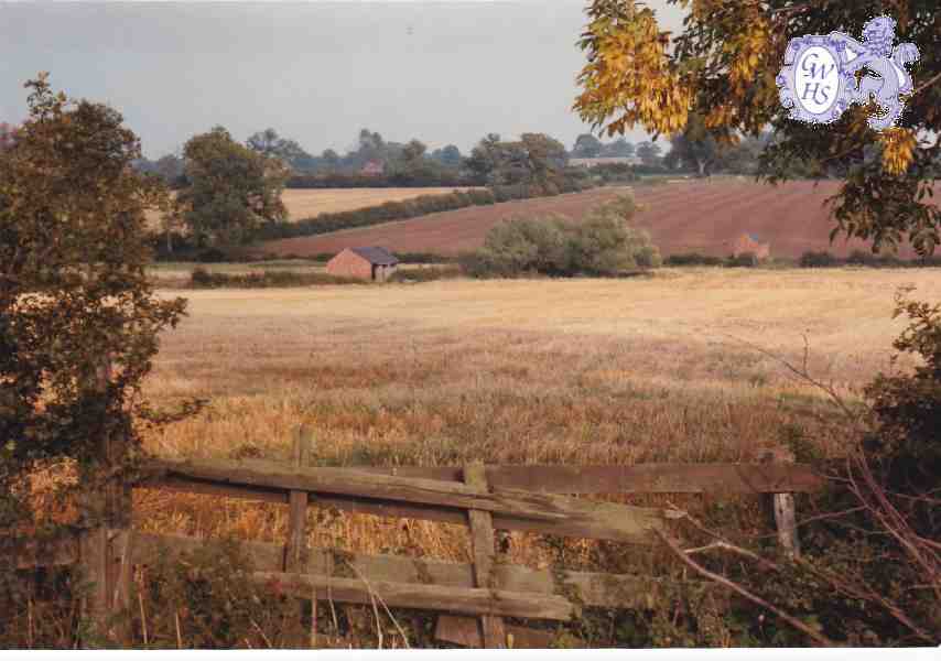 29-630 Welford Road Wigston Magna 1982 looking over Will Forryan's land which became Wigston Harcourt