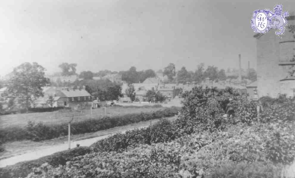 8-304a Top of Gilliver Hill Welford Road Wigston Magna 1910 - House in centre is near Prims Chapel